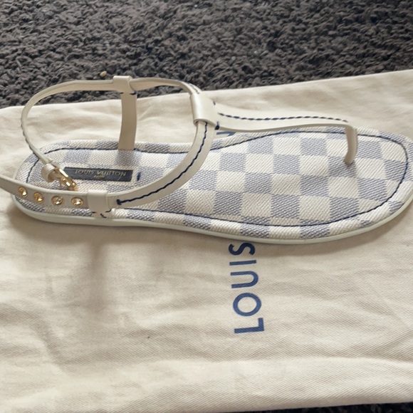 Louis Vuitton Damier Azur Sandal size 38 - Picture 3 of 12